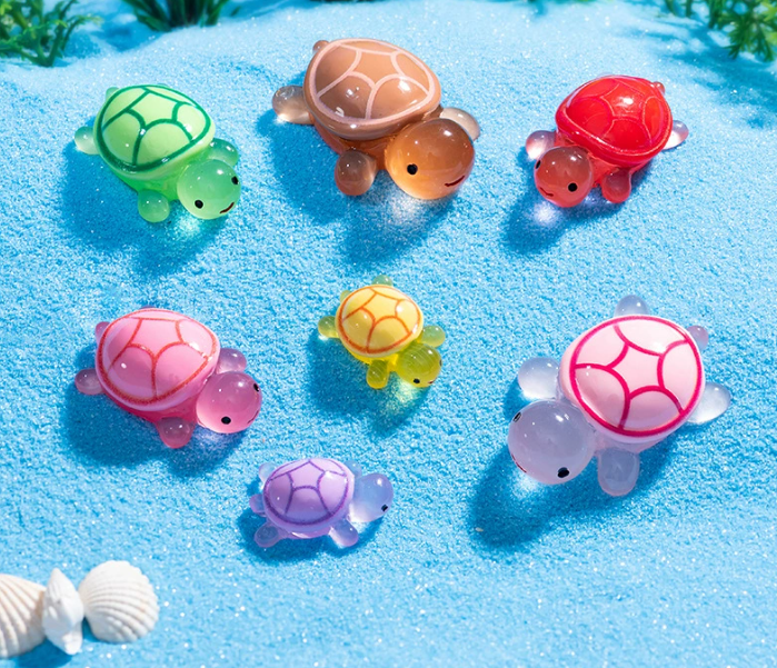 TikTok Viral Glow-in-the-Dark Turtle - DIY Moss Terrarium Kit with Mini Resin Figurines - Image 3