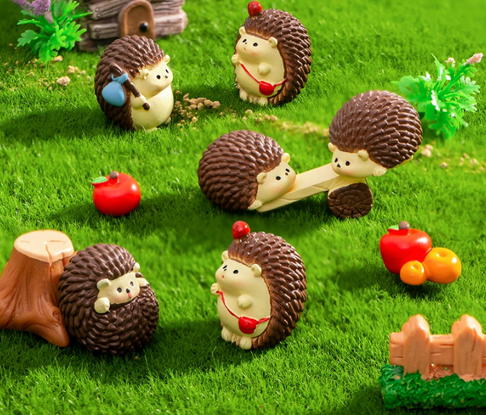 DIY Hedgehog Miniature Scene - Cute Cartoon Decor for Garden